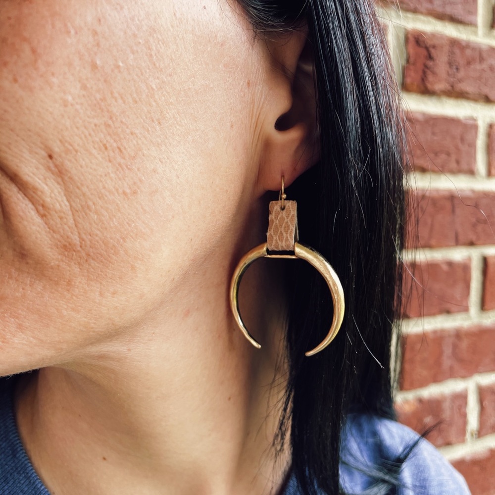 Hammered Crescent Horn Drop Leopard Earrings - Picture 2 of 3